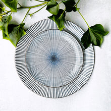 Indlæs billede til gallerivisning Blåstribet tallerken