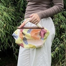 Indlæs billede til gallerivisning Furoshiki vifte pastel 70 cm
