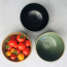 Indlæs billede til gallerivisning Lille sort bowl - U-formet
