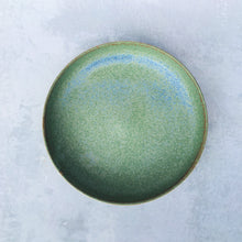Indlæs billede til gallerivisning Grøn tallerken med høj kant
